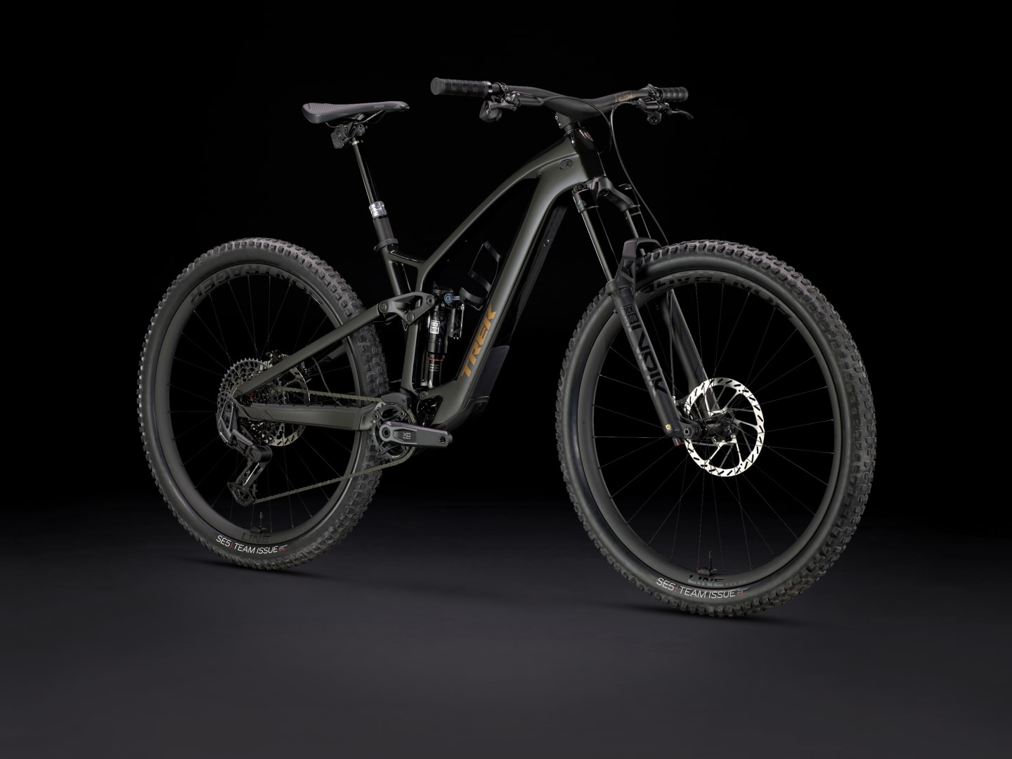 Fuel EXe 9.9 X0 AXS T-Type