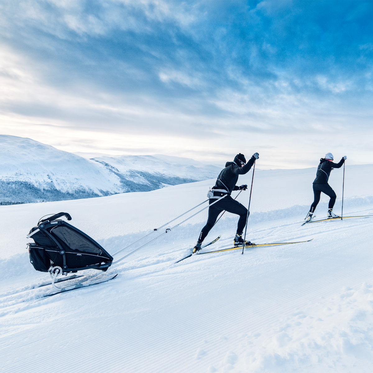Thule Chariot cross-country skiing kit
