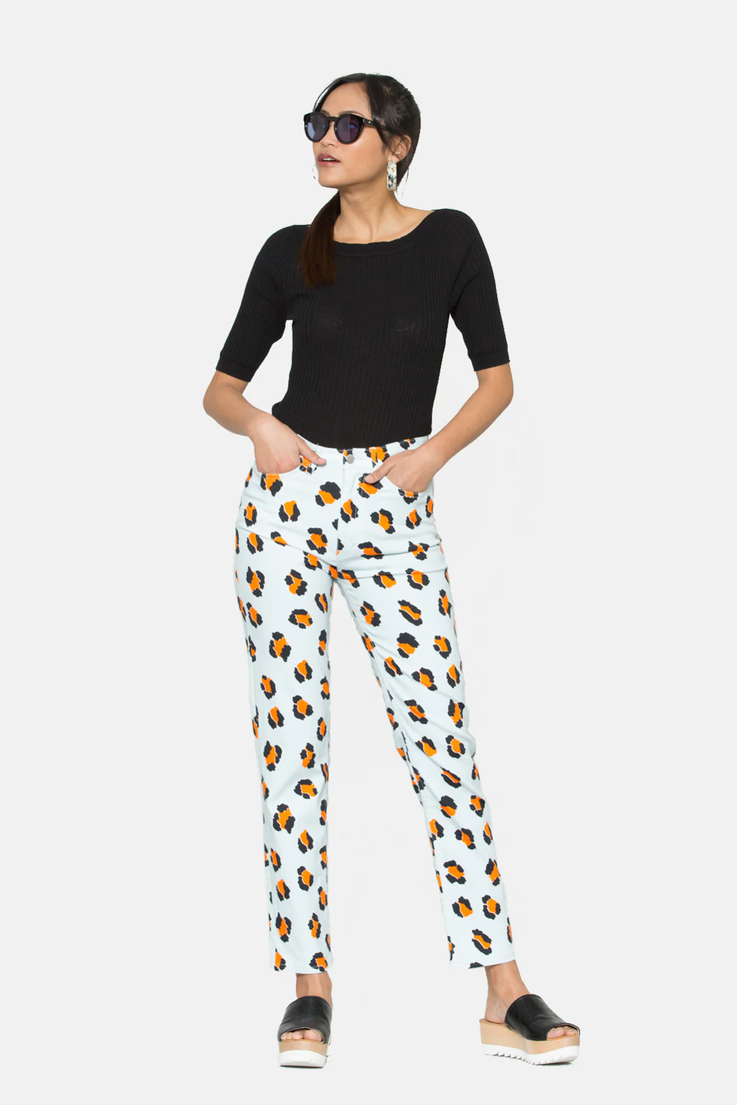 Leopardess Jean