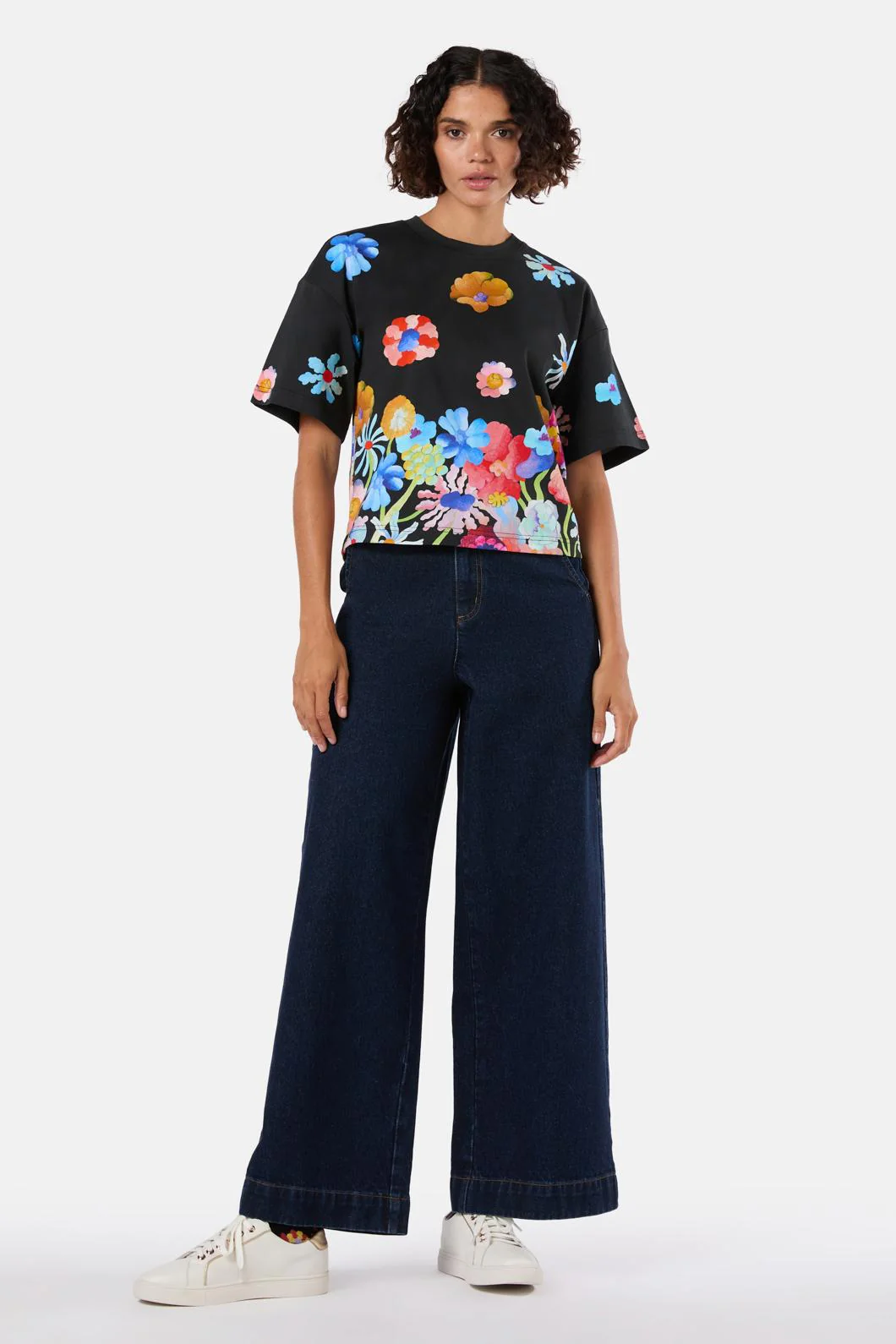 Big Bouquet Placement Relaxed Tee