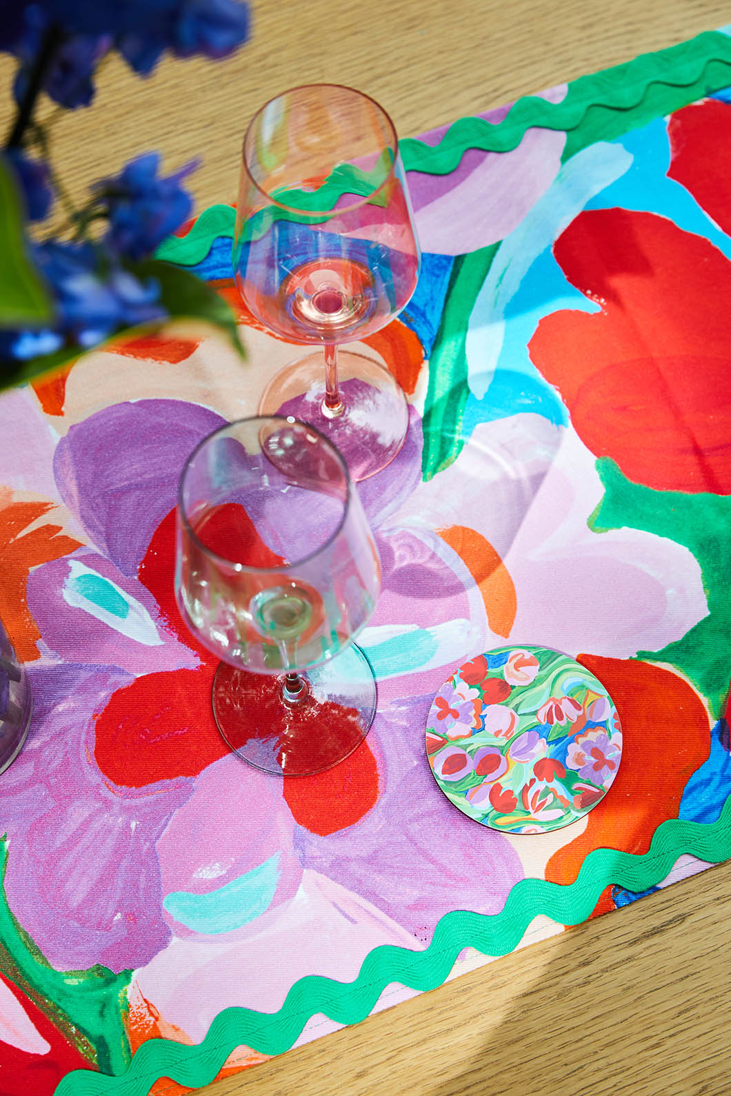 Tulip Table Runner