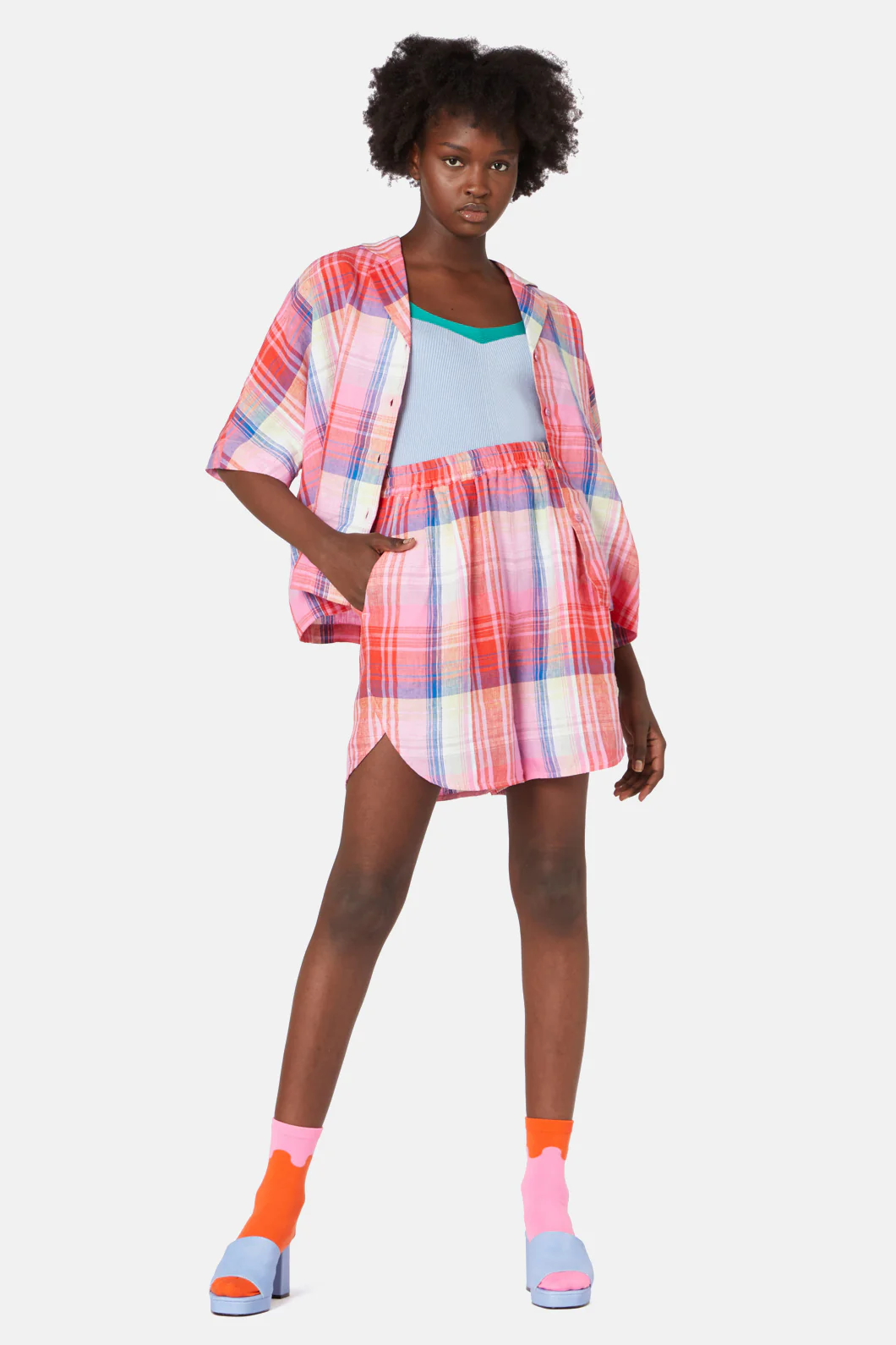 Vivid Check Short