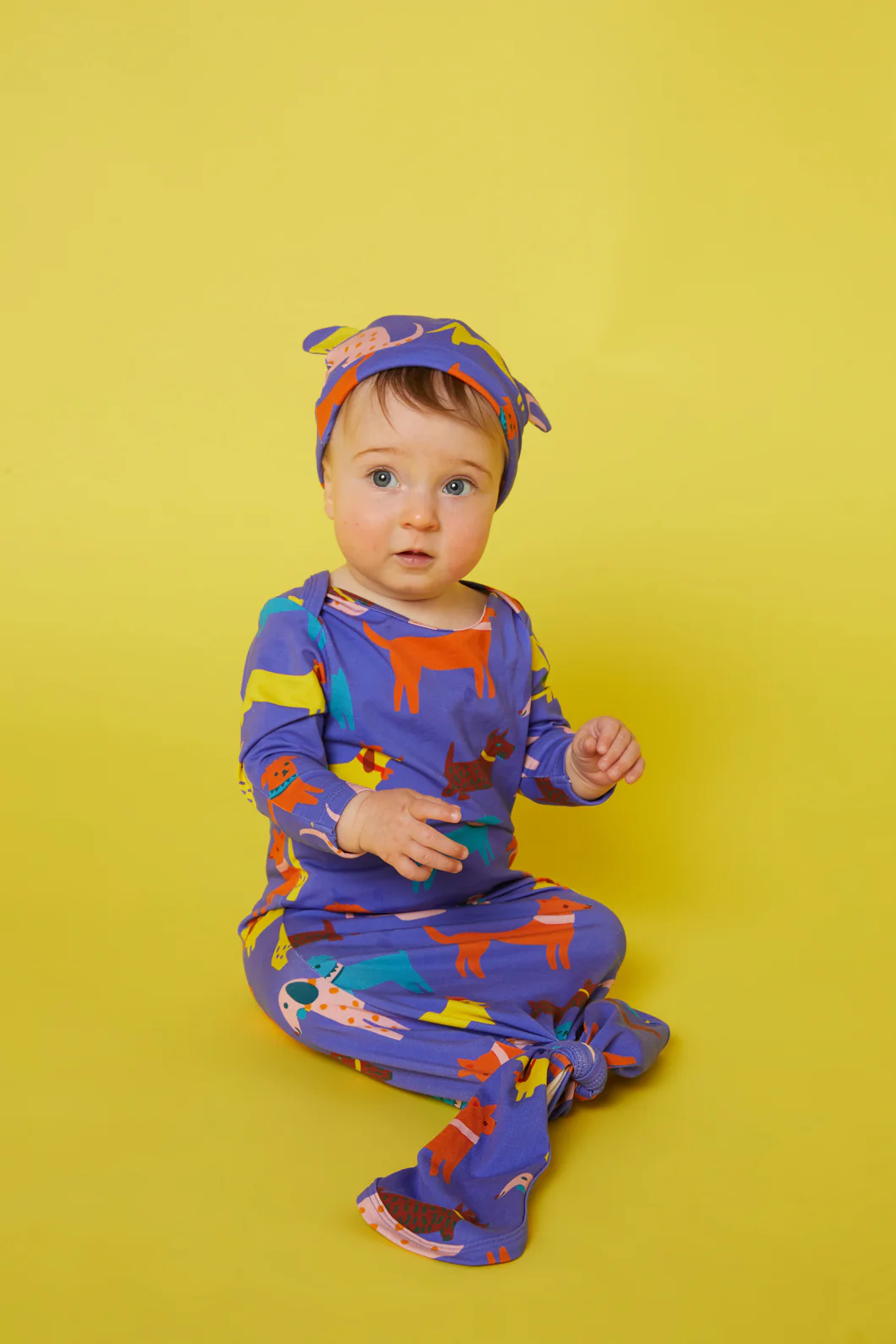 Walkies Baby Gown Set