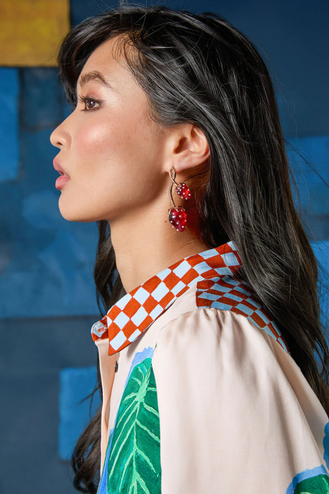 Windowsill Strawberry Earring