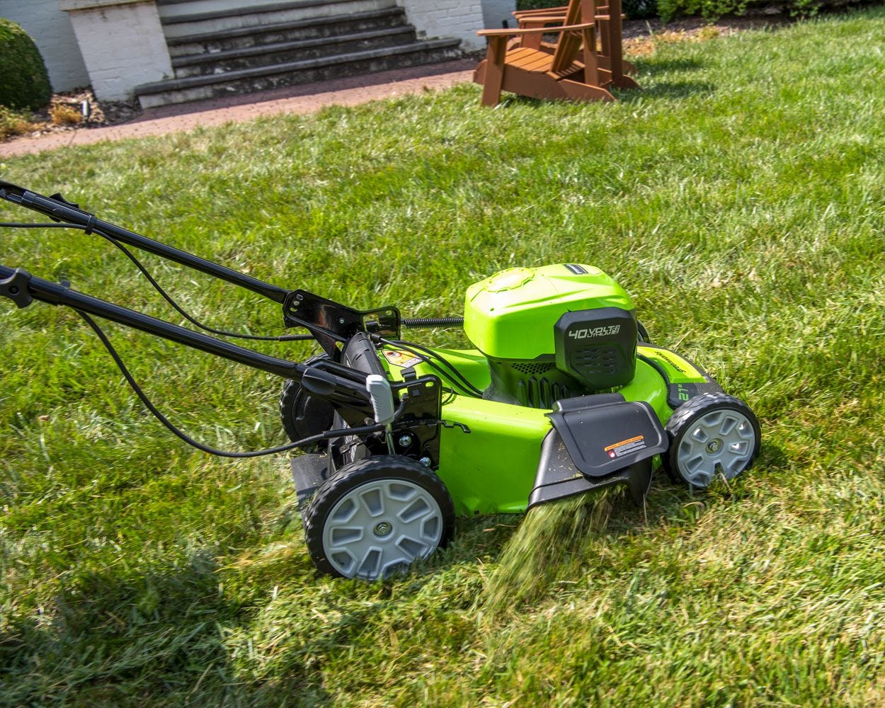 40V 21 Cordless Battery Self-Propelled Lawn Mower w/ (2) 4.0Ah USB Batteries & Charger