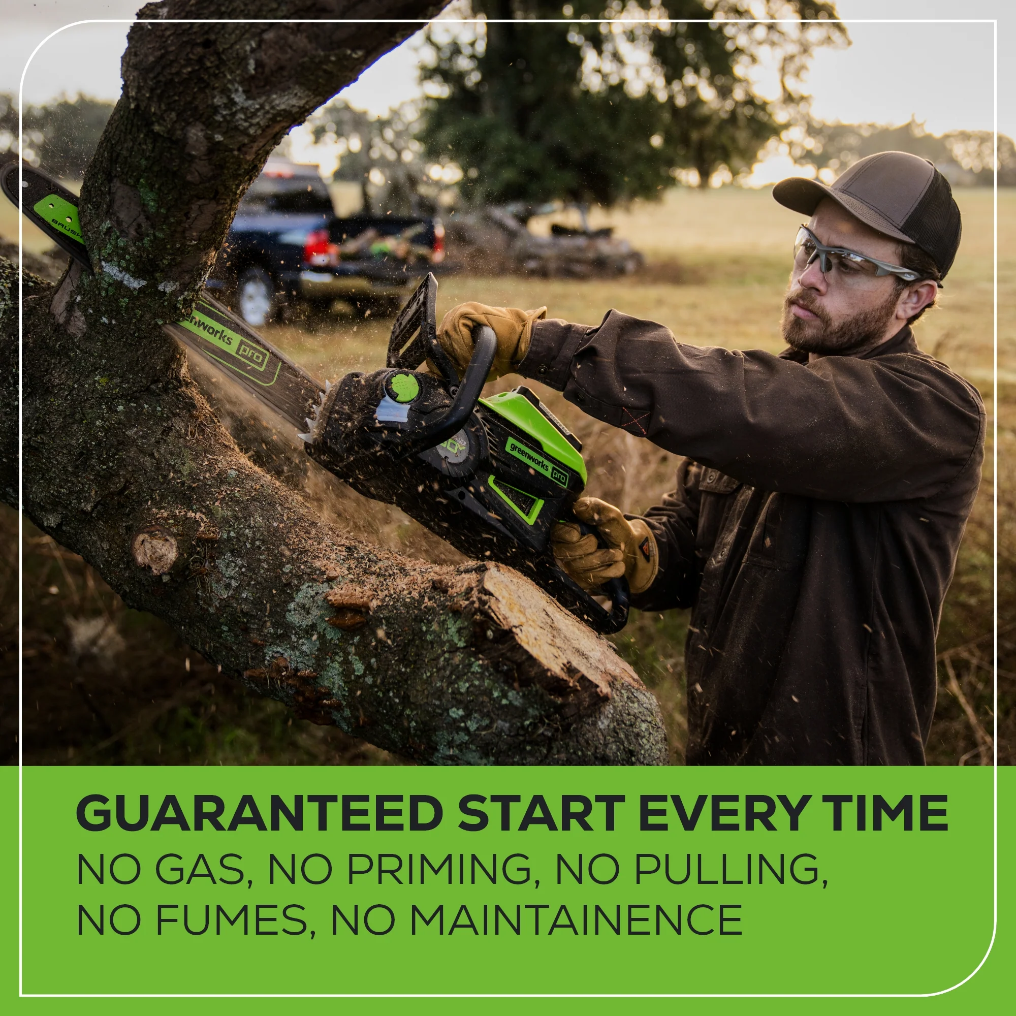 60V 18 Cordless Battery BL 2.5kW Chainsaw w/ 5.0Ah Battery & Rapid Charger