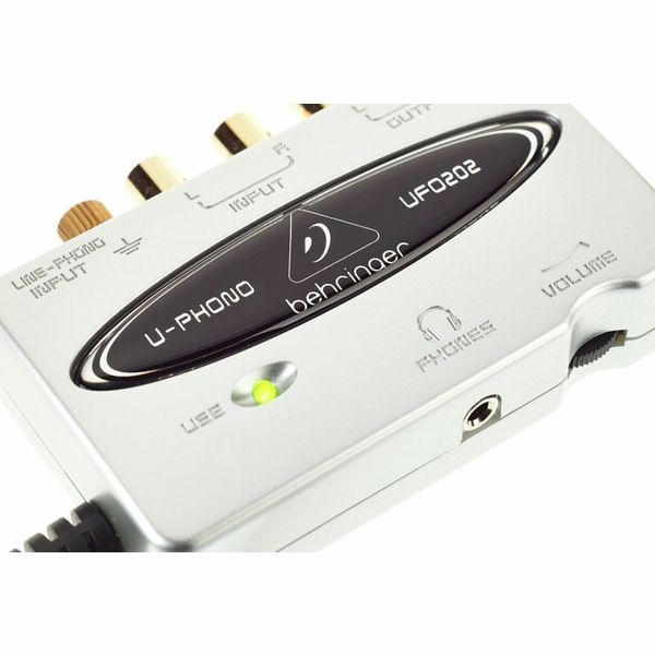 Behringer UFO202