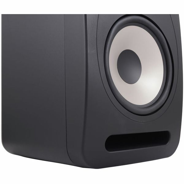 Tannoy Reveal 802