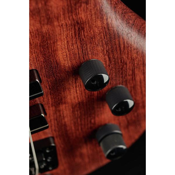 Warwick Masterbuilt Thumb BO NT 5