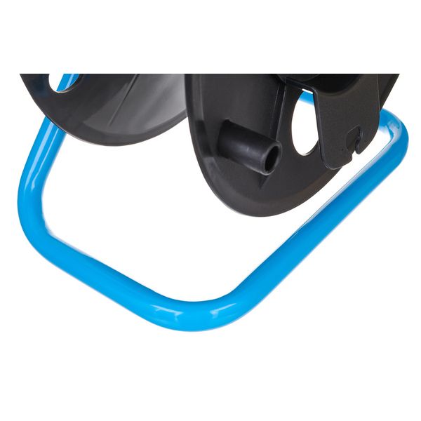 Adam Hall 3 STAR CD 042