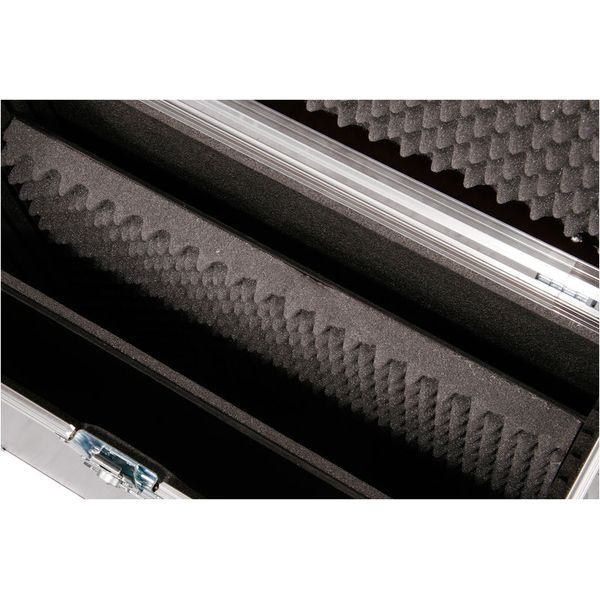 Thon Case for 20-22" TFT Displays