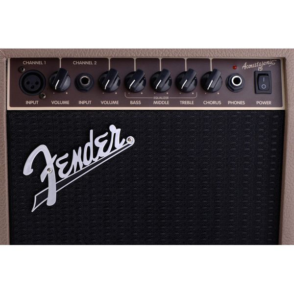 Fender Acoustasonic 15