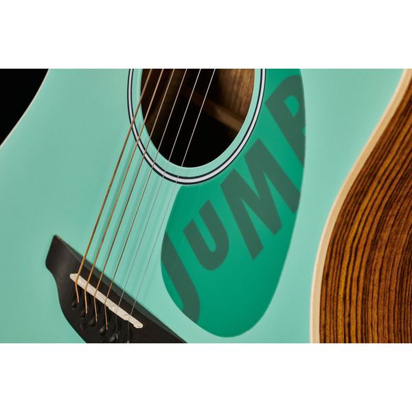 Applause Jump Slope Shoulder Celeste