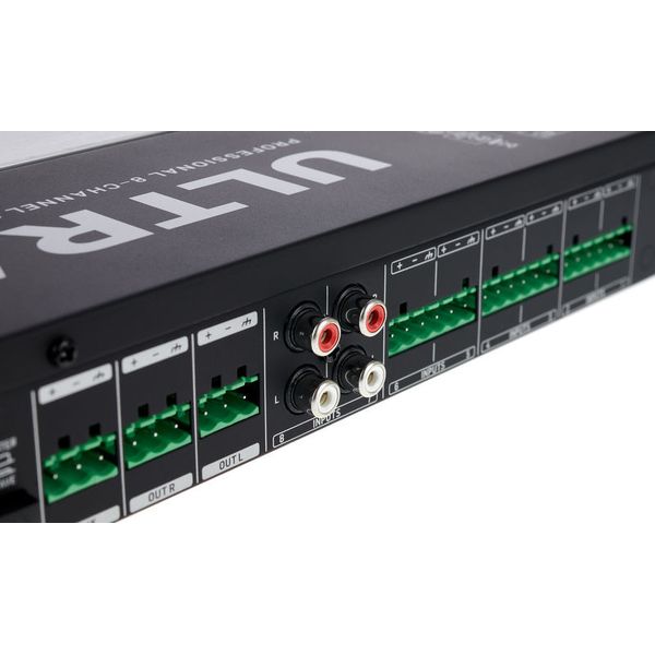 Behringer ZMX8210 V2 Ultrazone