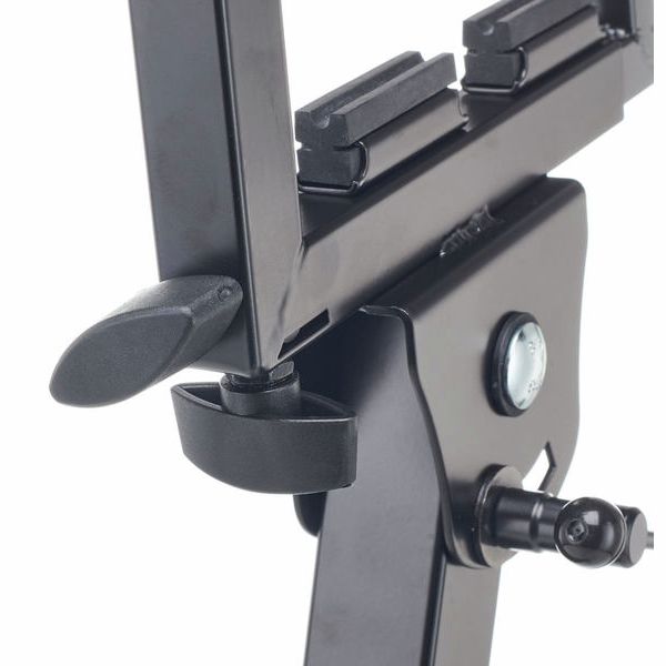 K&M 174 Accordion Stand