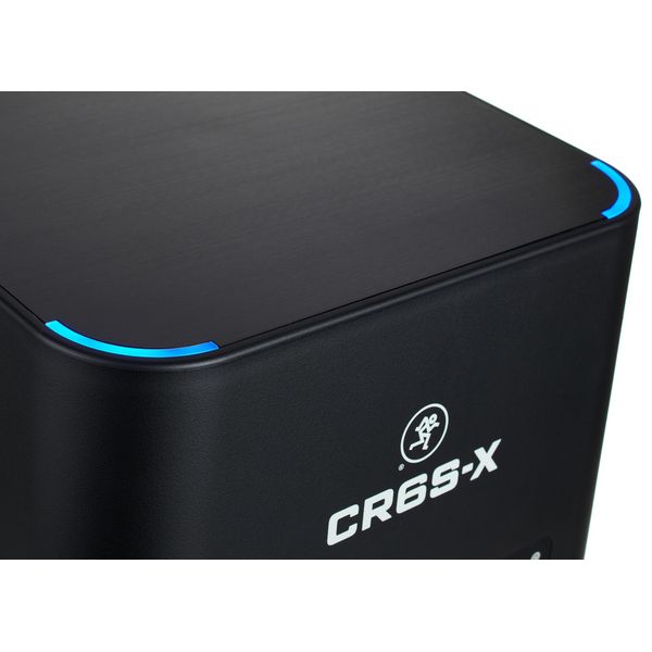 Mackie CR6S-X