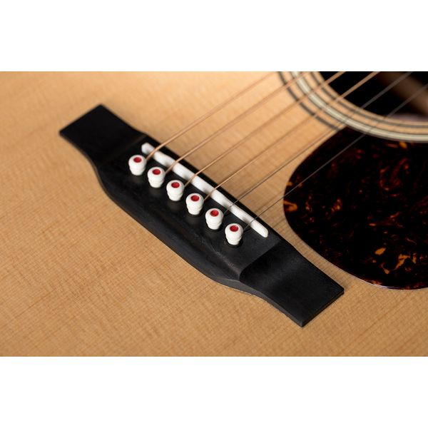 Martin Guitar OM-28E Modern Deluxe