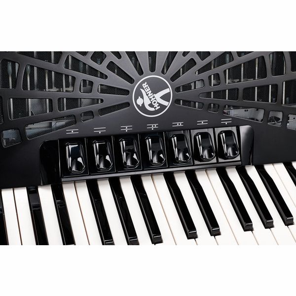 Hohner Bravo III 80 Red silent key