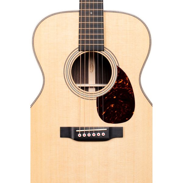 Martin Guitar OM-28E Modern Deluxe