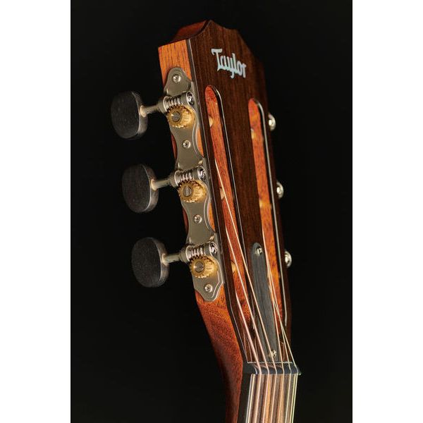 Taylor 812ce 12-Fret