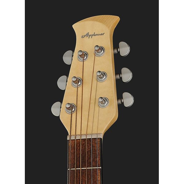 Applause Jump Slope Shoulder Celeste