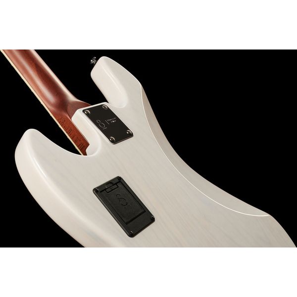 Marcus Miller V8-4 WB