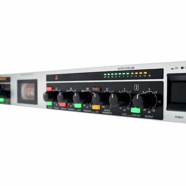 Behringer MIC2200 V2