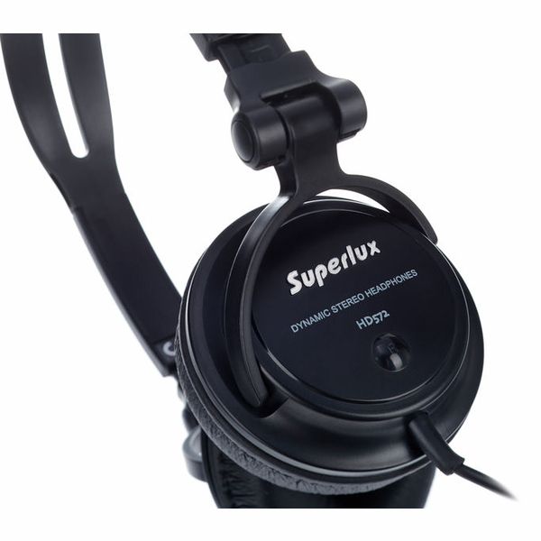 Superlux HD 572
