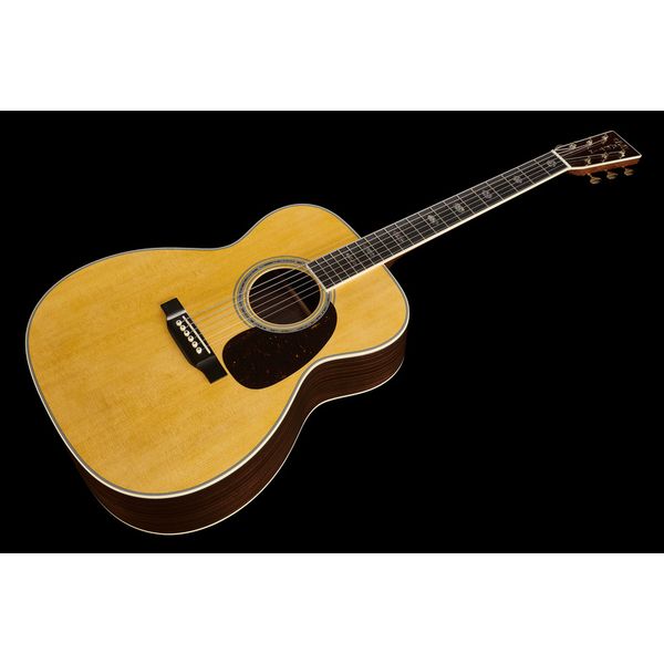Martin Guitar J-40