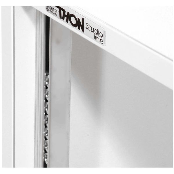 Thon Studio Desktop 8U WH