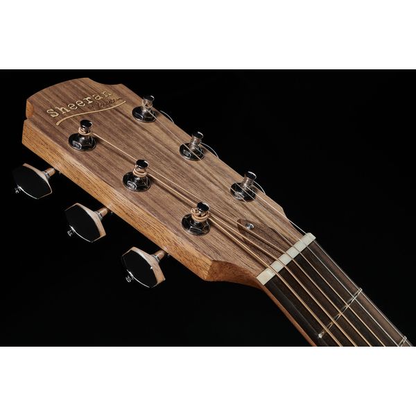 Sheeran by Lowden W01