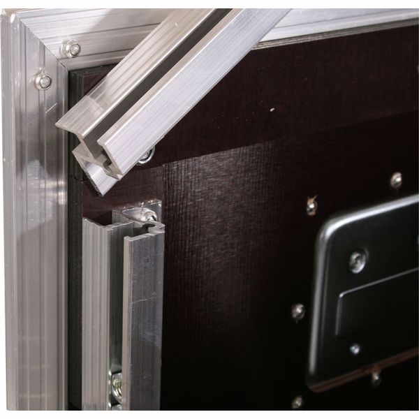 Thon L-Rack 6U 45 Service Hatch RA