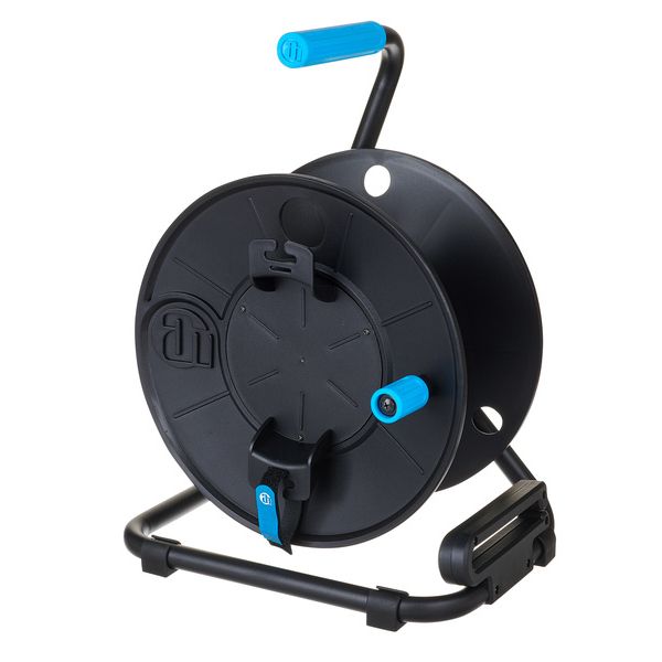 Adam Hall 4 STAR CD 042