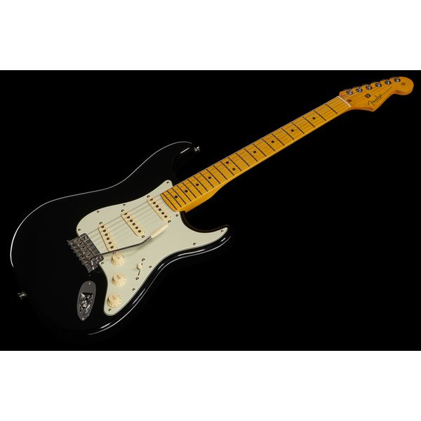Fender AM Pro II Strat MN BLK