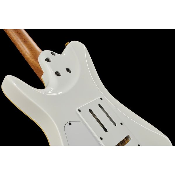 Ibanez LB1-WH Lari Basilio