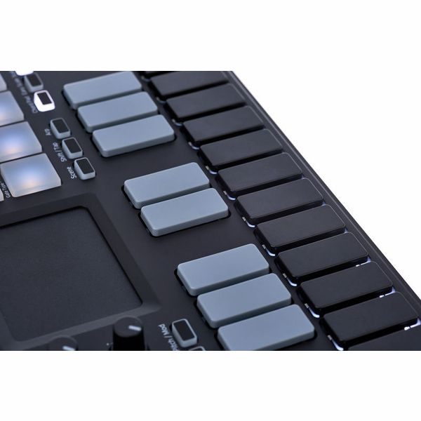 Korg nanoKEY Studio