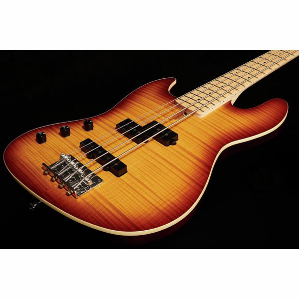 Marcus Miller U5 TS MN Short LH