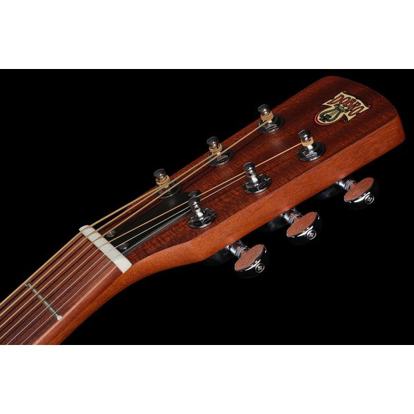 Dobro Hound Dog M-14