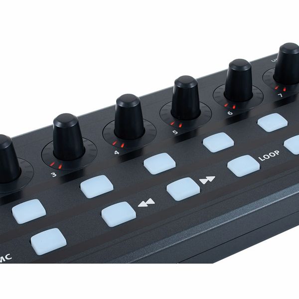 Behringer X-Touch Mini