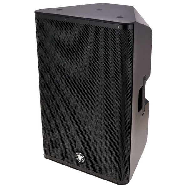 Yamaha DXR15 MKII Bundle