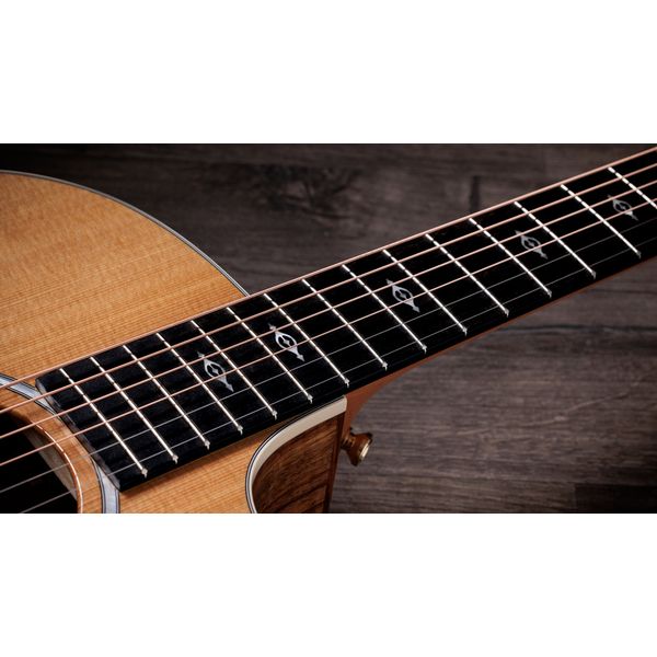 Taylor 214ce-K DLX