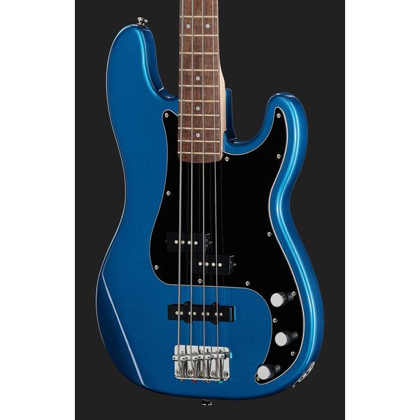 Squier Affinity P Bass PJ LPB Bundle