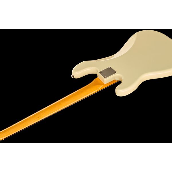 Fender AV II 60 P Bass RW OWT