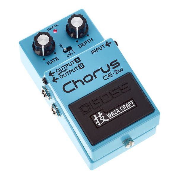 Boss CE-2w