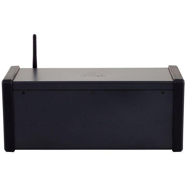 Behringer X Air XR18 Flyht Case Bundle