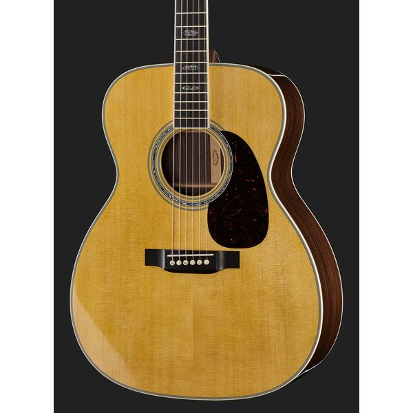Martin Guitar J-40