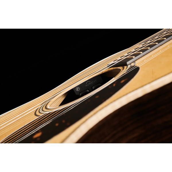 Martin Guitar 000-28E Modern Deluxe