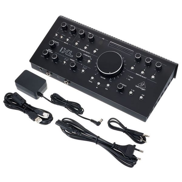 Behringer Studio XL