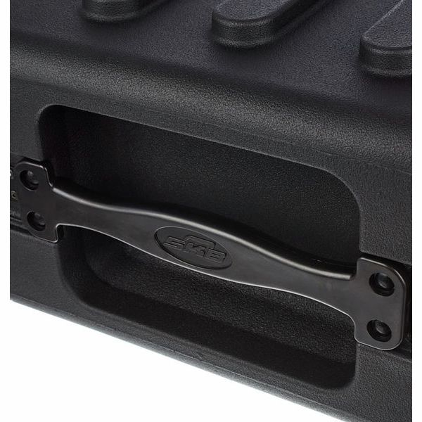 SKB Roto-Molded 3U Shallow Rack