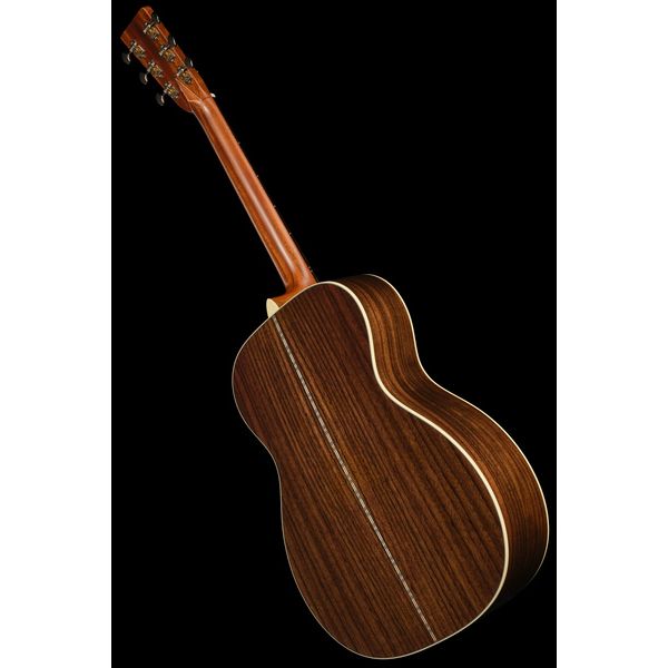 Martin Guitar 00028 Sunburst